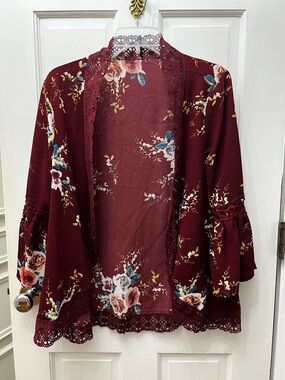 Floral Lace-Trim Open Front Cape - Burgundy